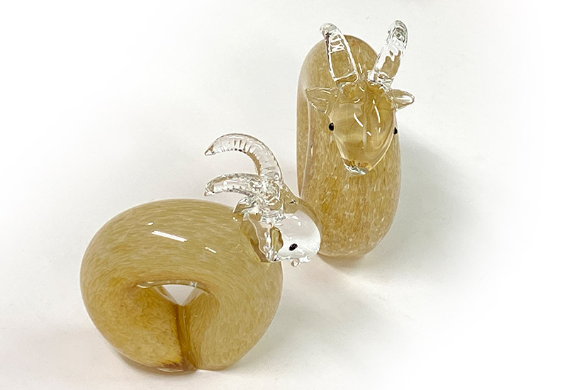 同心羊-精裝盒  (白.金茶)